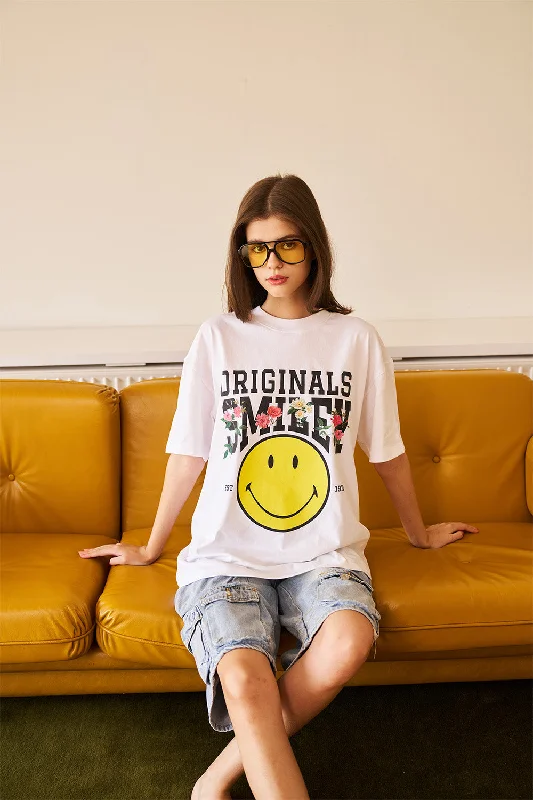 Smiley Originals Floral Oversized T-shirt