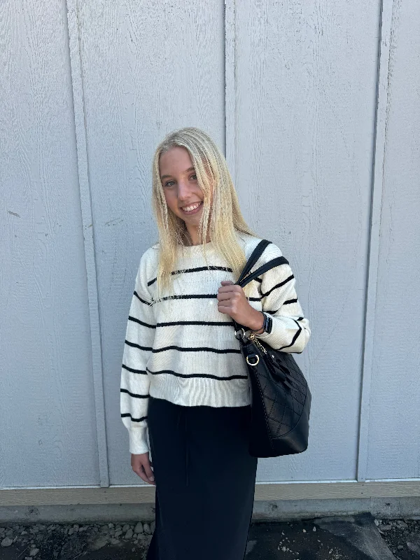 SYRIA CREAM AND BLACK STRIPED SWEATER