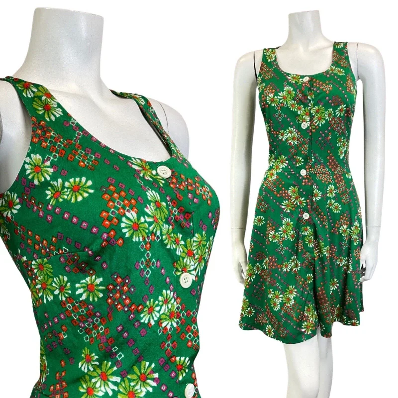 Ruffled Women Dress with Multiple Layers for a Playful and Girly Style Ruffled Women Dress with Multiple Layers for a Playful and Girly Style VINTAGE 60s 70s GREEN RED PURPLE DAISY FLOWER GEOMETRIC MOD SLEEVELESS DRESS 8 Ruffled Women Dress with Multiple Layers for a Playful and Girly Style Ruffled Women Dress with Multiple Layers for a Playful and Girly Style VINTAGE 60s 70s GREEN RED PURPLE DAISY FLOWER GEOMETRIC MOD SLEEVELESS DRESS 8